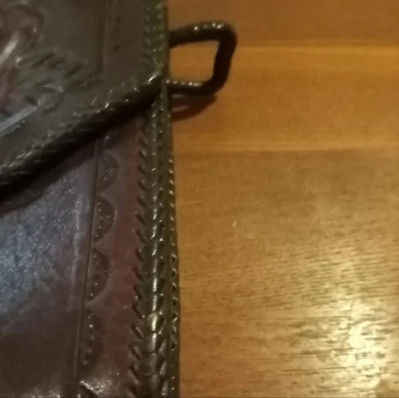 Vintage hand tooled leather clutch 1960s Hand Crafted High Quality Rare Durable - Picture 7 of 10